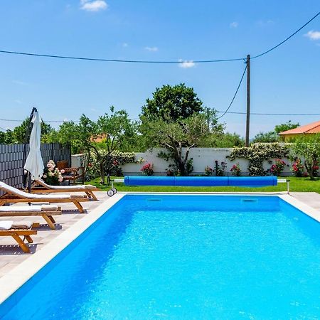Kristina Holiday Home With Private Swimmingpool Visocane Exterior foto